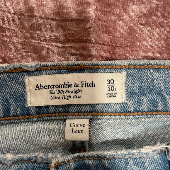 Abercrombie Curve Love 90s straight ultra high rise jeans - Picture 3 of 6